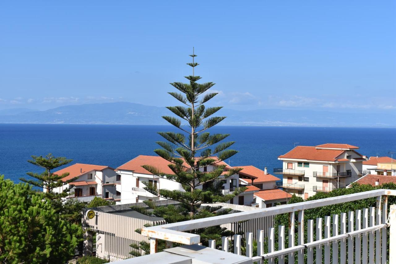 Casa A Cocca Lägenhet Briatico Exteriör bild